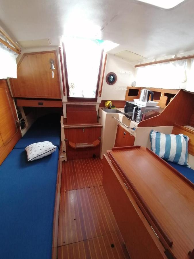 Bateau-hôtel Cozy Sailboat In Barcelona!! No Showers